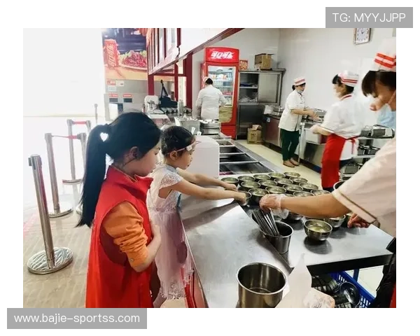 奥运冠军舞动民族团结新风尚下一站惊喜旅程目的地更加引人期待中 奥运冠军舞动民族团结新风尚下一站惊喜旅程目的地更加引人期待中