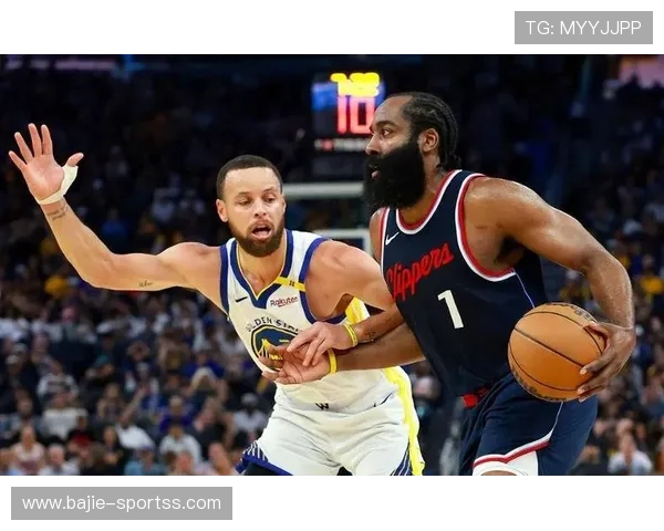 火箭再遇NBA宿敌正面交锋激荡经典画面情怀再度燃起震撼上演